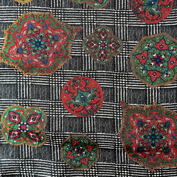 Vintage Ginnie Johansen Silk Scarf - Picture 5 of 5